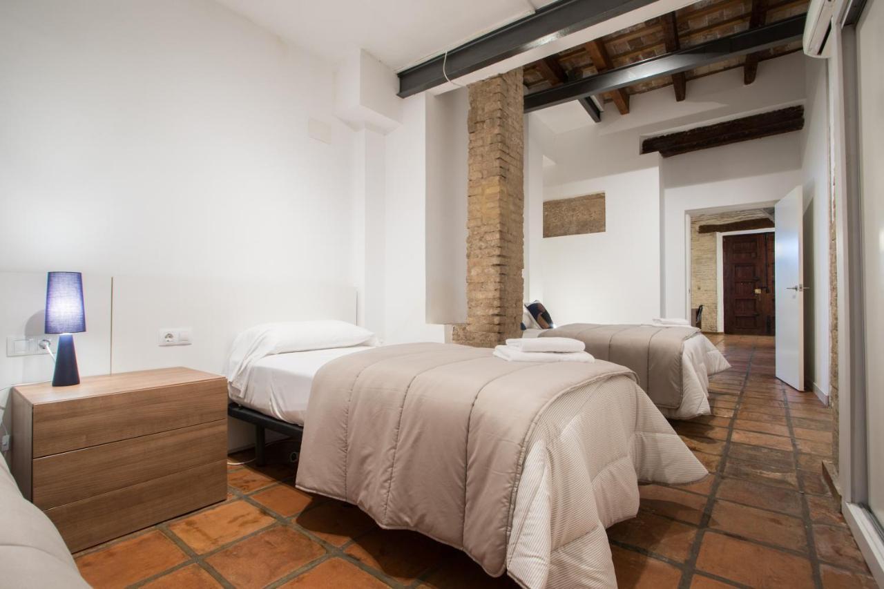 Apartamentos La Xerea บาเลนเซีย ภายนอก รูปภาพ